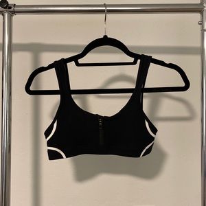 Women’s Black Lululemon Size 4 Bathing Suit Top